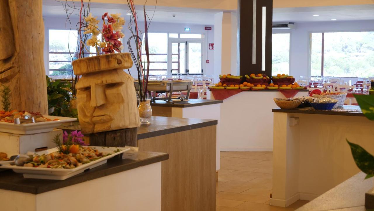 Club Esse Cala Bitta Hotel Baja Sardinia Luaran gambar