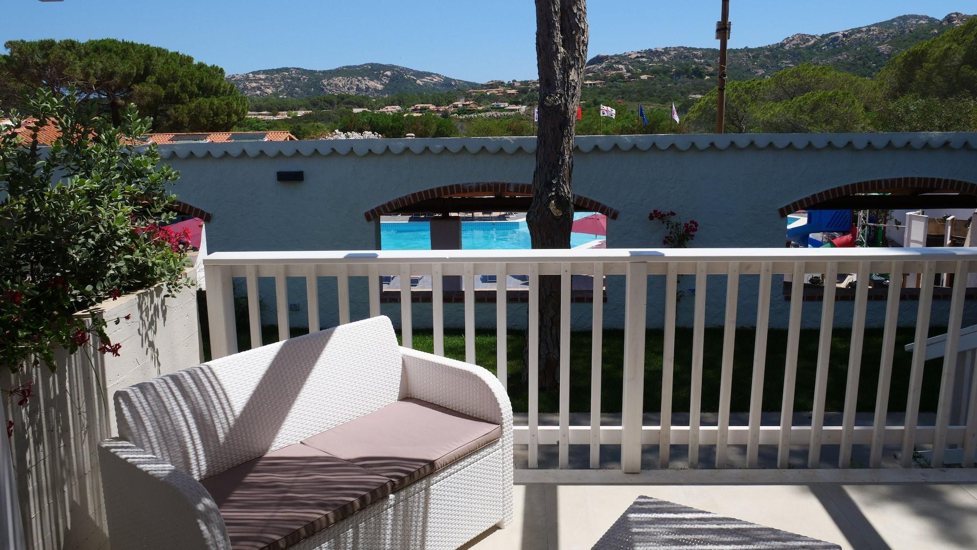 Club Esse Cala Bitta Hotel Baja Sardinia Luaran gambar