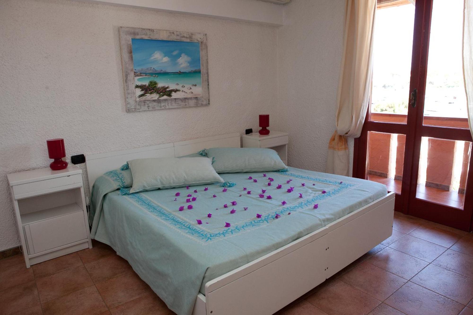 Club Esse Cala Bitta Hotel Baja Sardinia Luaran gambar