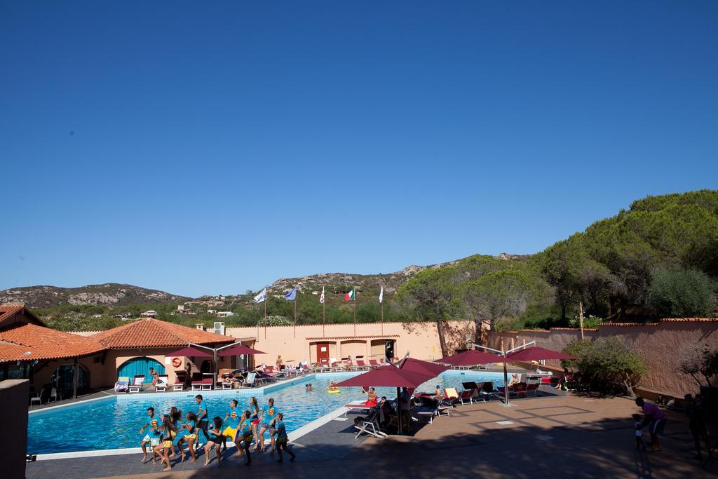 Club Esse Cala Bitta Hotel Baja Sardinia Luaran gambar