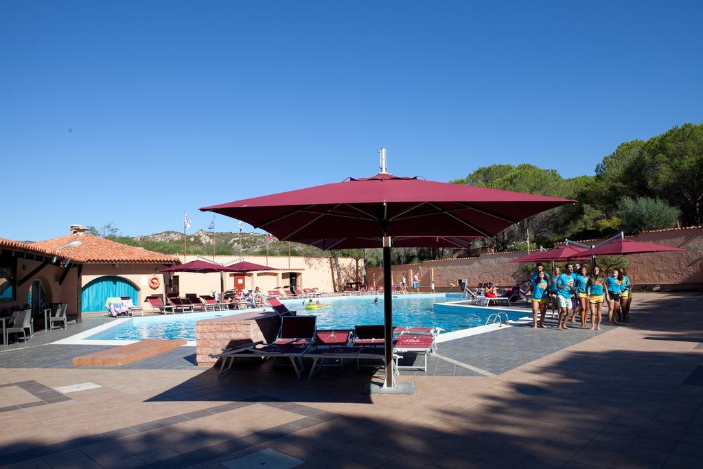 Club Esse Cala Bitta Hotel Baja Sardinia Luaran gambar