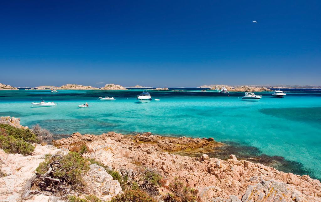 Club Esse Cala Bitta Hotel Baja Sardinia Luaran gambar
