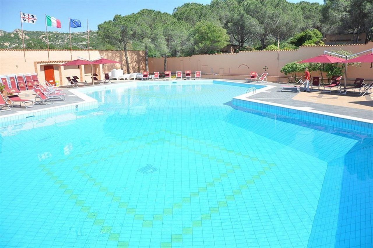 Club Esse Cala Bitta Hotel Baja Sardinia Luaran gambar