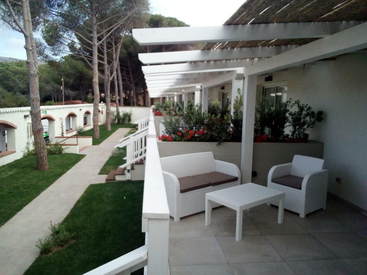 Club Esse Cala Bitta Hotel Baja Sardinia Luaran gambar